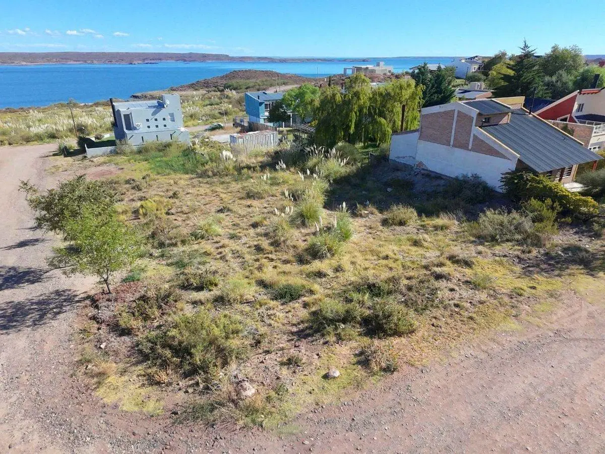 VENTA LOTE CON VISTA AL LAGO VILLA EL CHOCON 2
