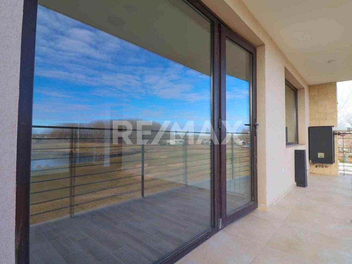 Foto de VENTA DEPARTAMENTO 2 DORM CON BALCON, B° CANALES, imagen 4
