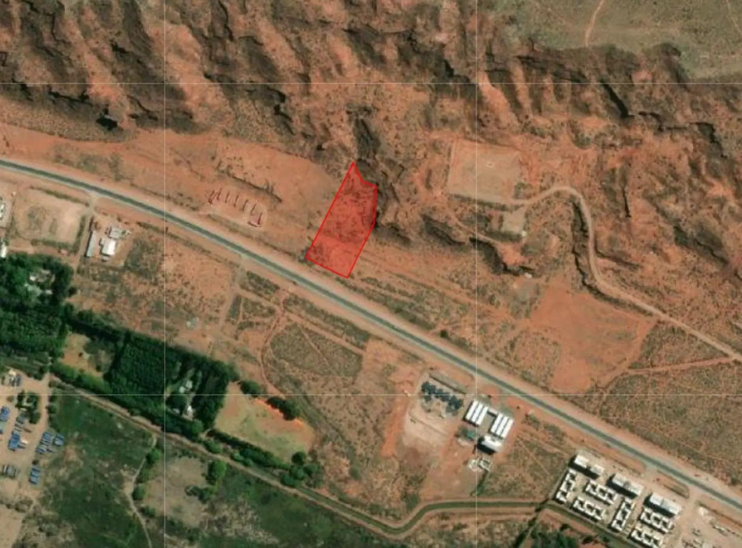 VENTA MACROLOTE 1 HA CON FRENTE DE RUTA 7 AÑELO 3