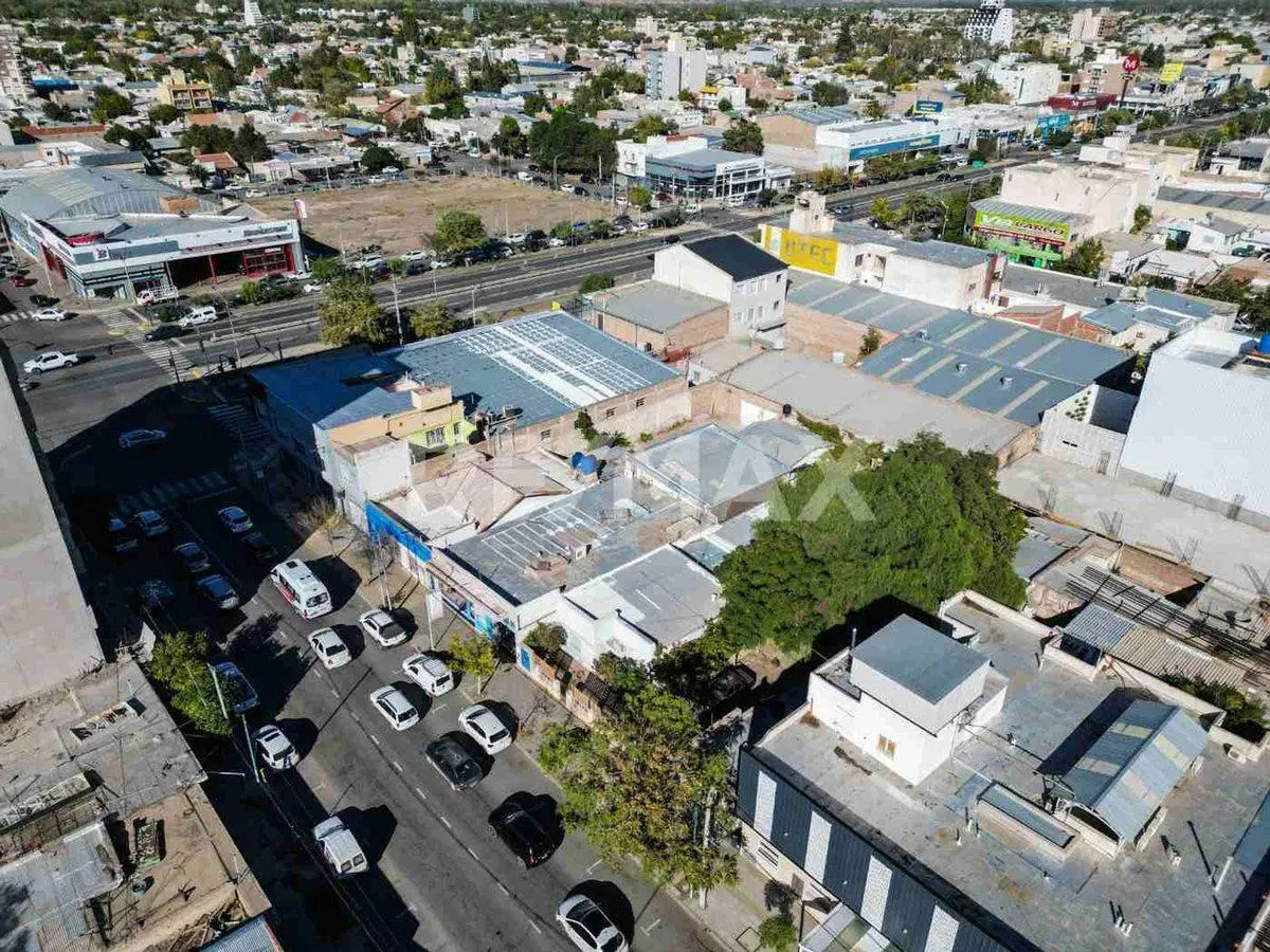 TERRENO CENTRO DE NEUQUEN APTO DESARROLLO 4