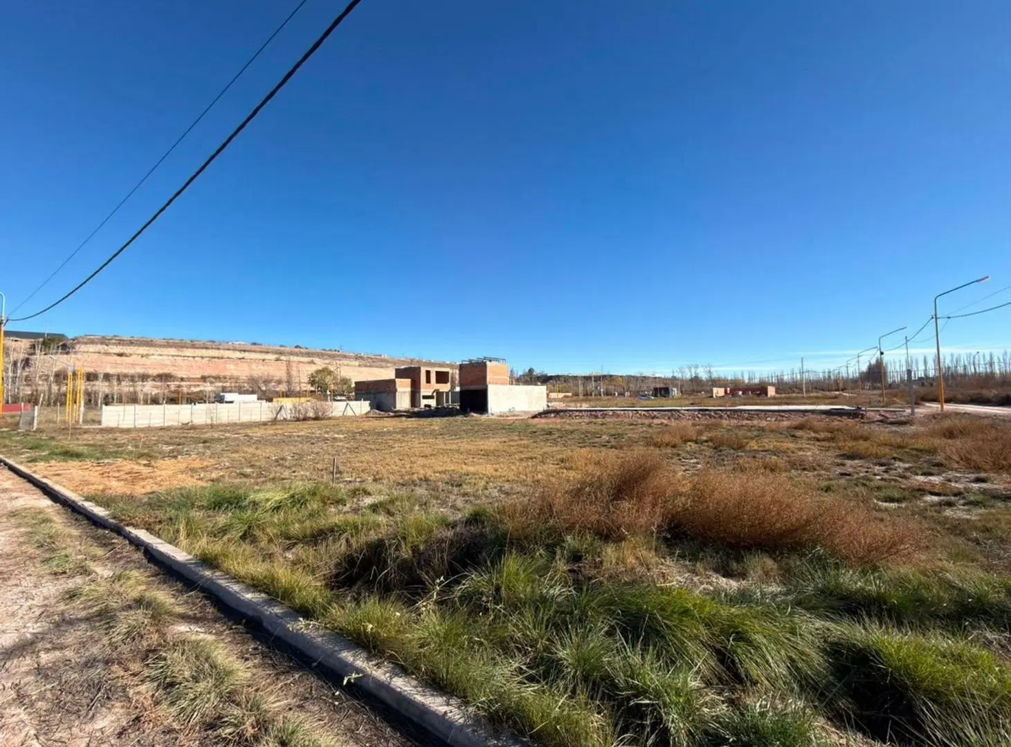 VENTA LOTE BARRIO SOMMADOSSI 5