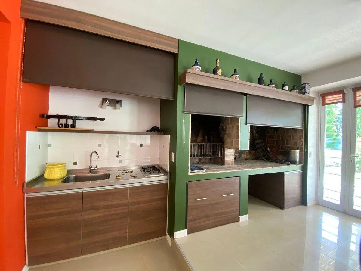 CASA 3 DORMITORIOS EN VENTA EN PLOTTIER B° PRIVADO 8