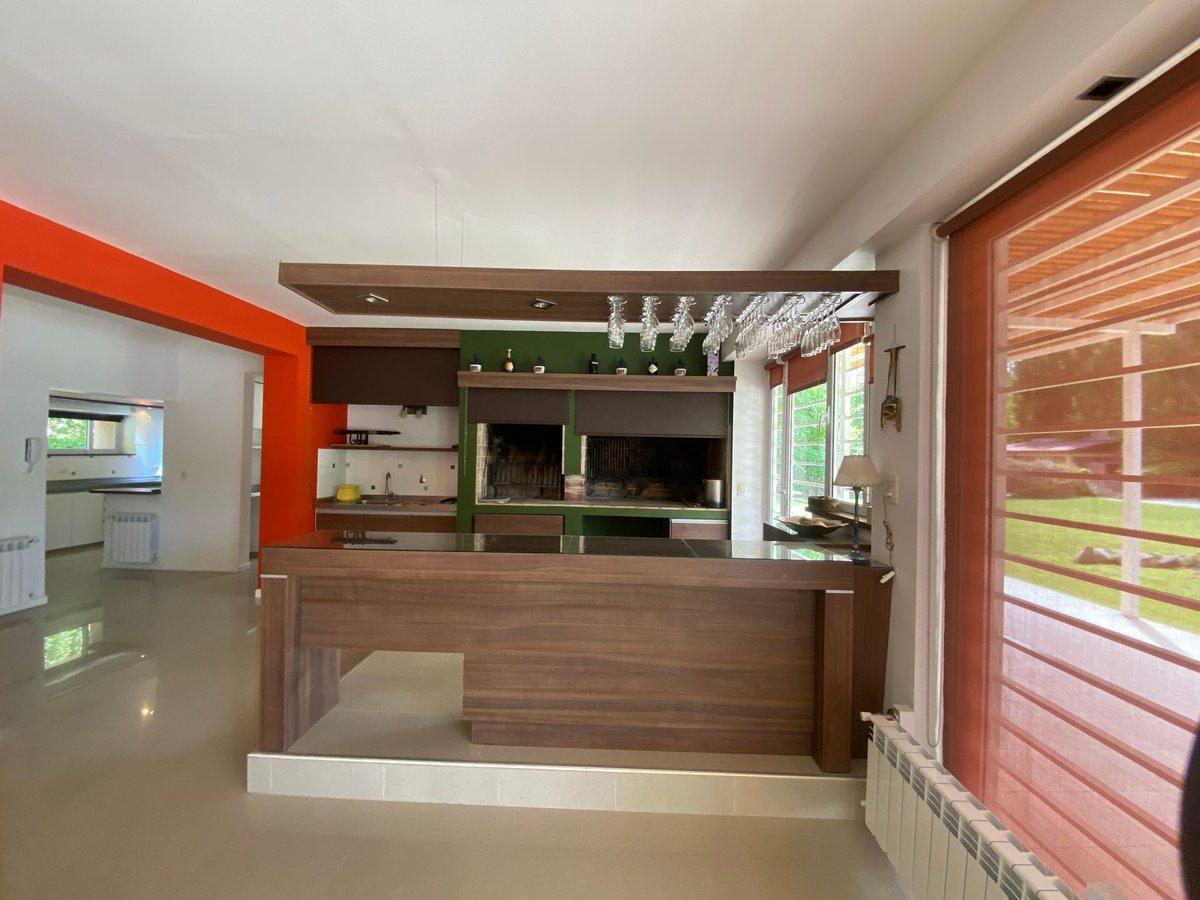 Foto de CASA 3 DORMITORIOS EN VENTA EN PLOTTIER B° PRIVADO, imagen 5