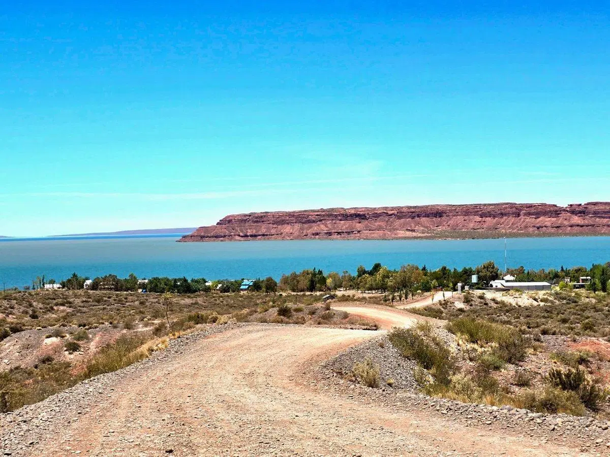 VENTA CASA AMOBLADA, B° CLUB NAUTICO BARREALES 4