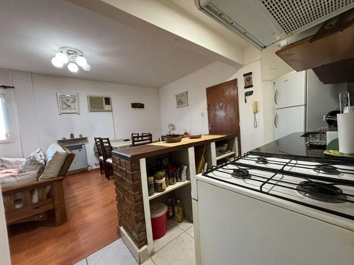 VENTA DEPARTAMENTO 3 DORMITORIOS B° MUDON 5