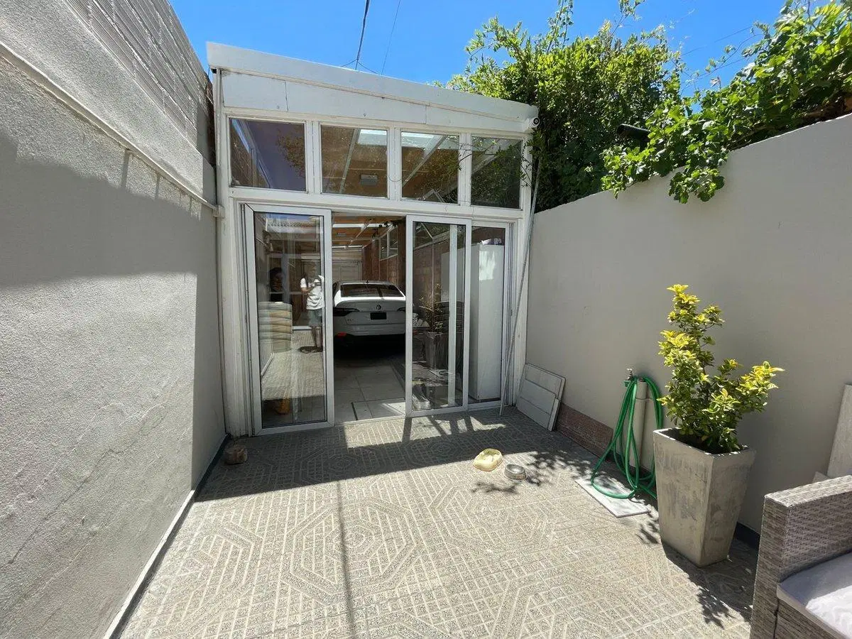 VENTA CASA 4 DORMITORIOS CON PILETA, CENTRO ESTE 3