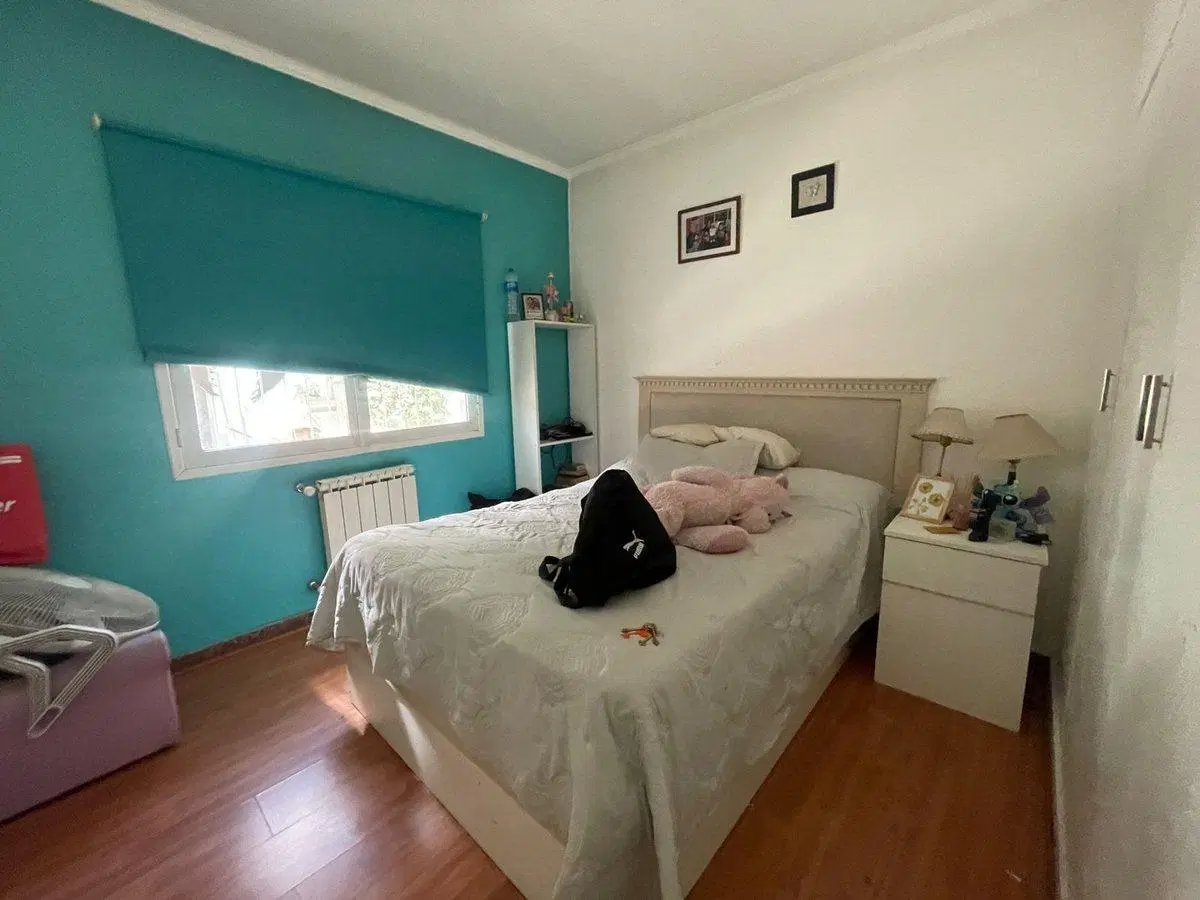 VENTA CASA 4 DORMITORIOS CON PILETA, CENTRO ESTE 5