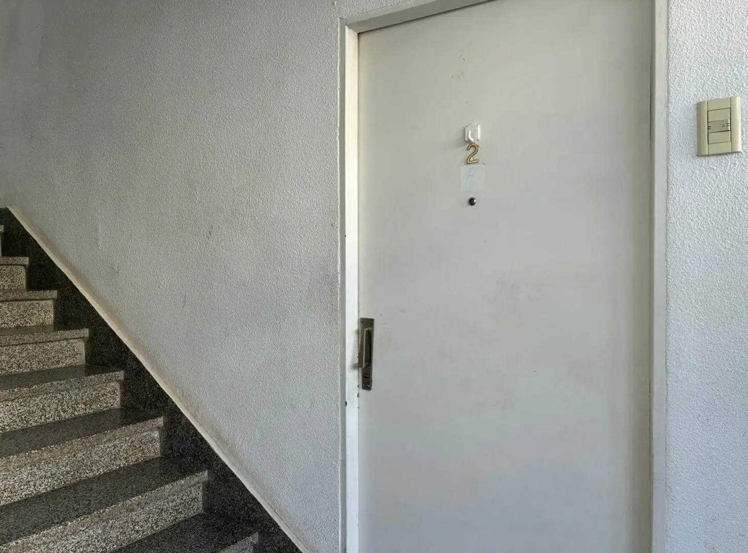 DEPARTAMENTO 2 DORM EN PB AV. ARGENTINA 775 2