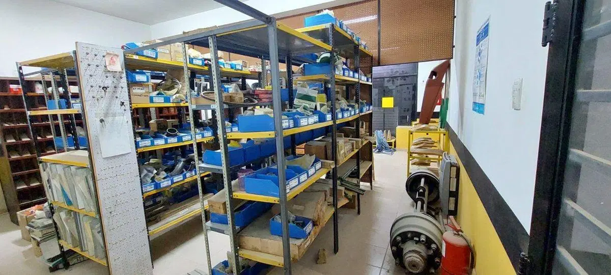 VENTA GALPÓN, LOCAL y OFICINAS 3