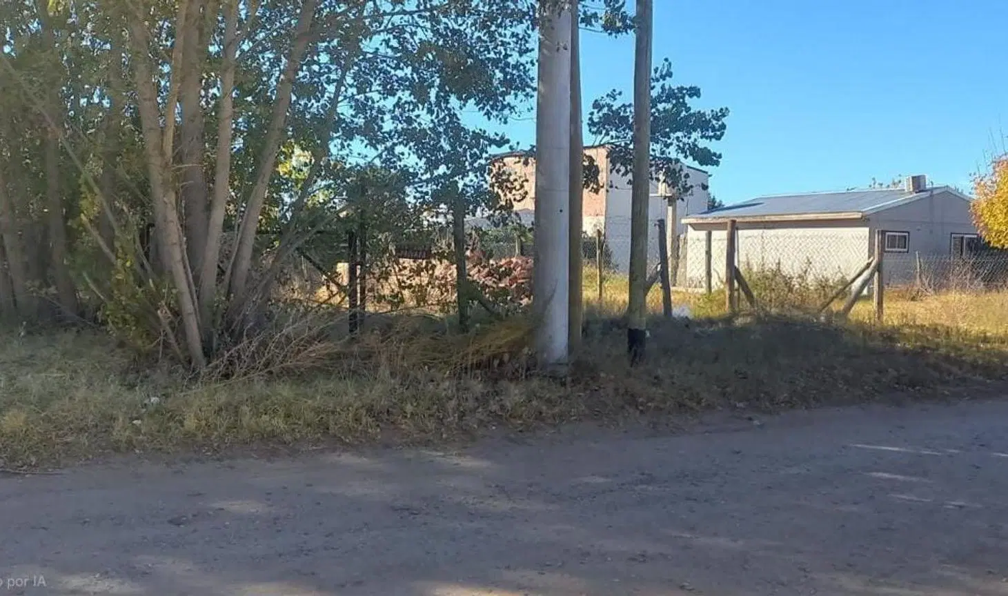 VENTA LOTE DE 358 m2 BARRIO DON LUKACS 5