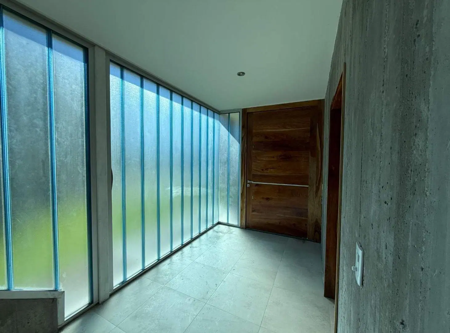 ALQUILER CASA 4 DORM BARRIO PRIVADO SAUCES 4