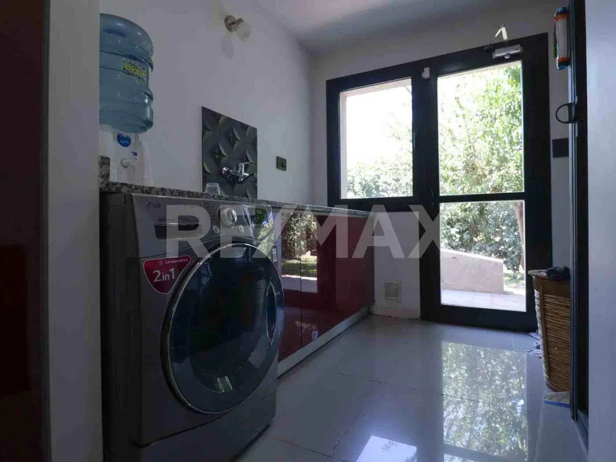VENTA CASA 4 DORMITORIOS - B° PRIVADO COSTA NOGAL 5