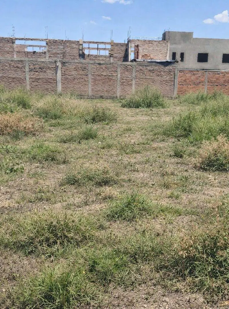 VENTA LOTE RINCON DEL RIO 300m2 3