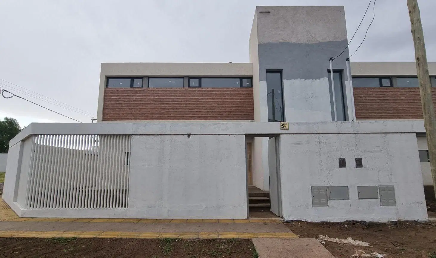 ALQUILER DUPLEX 3 DORMITORIOS B. AYRES DEL LIMAY 4