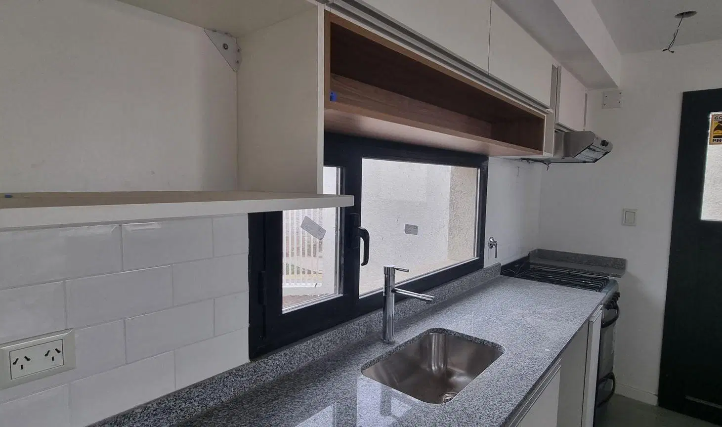 ALQUILER DUPLEX 3 DORMITORIOS B. AYRES DEL LIMAY 8