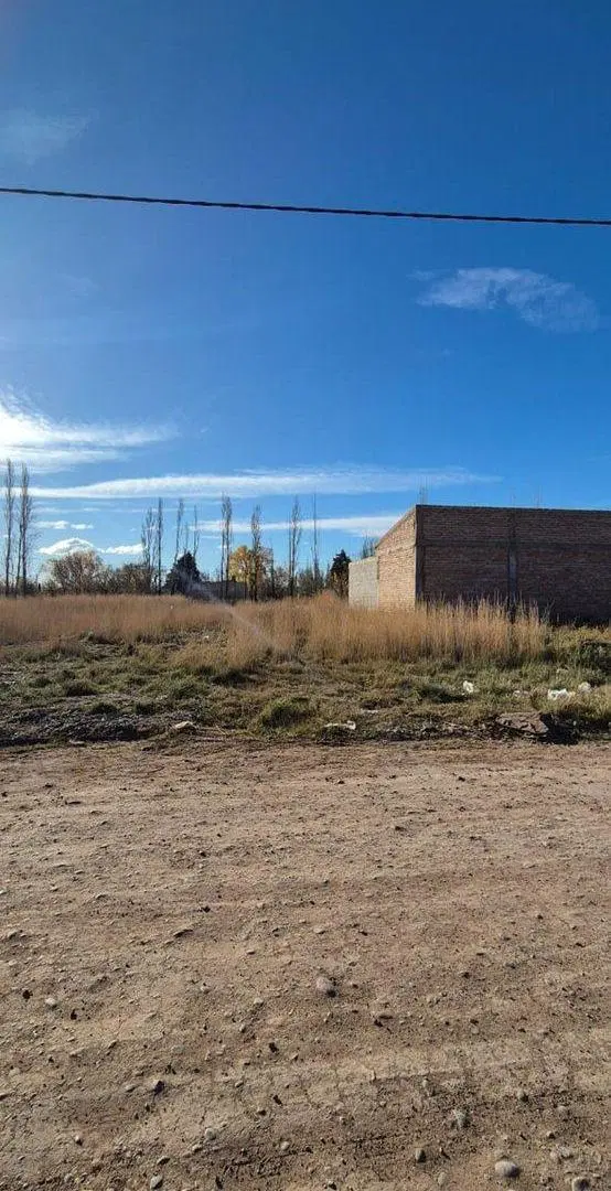 VENTA LOTE 300m2, B° RINCON BONITO, FERNANDEZ ORO 5