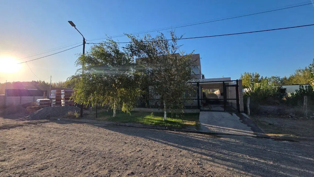 VENTA LOTE 384 m2, Bº LOS FRUTALES, PLOTTIER 4