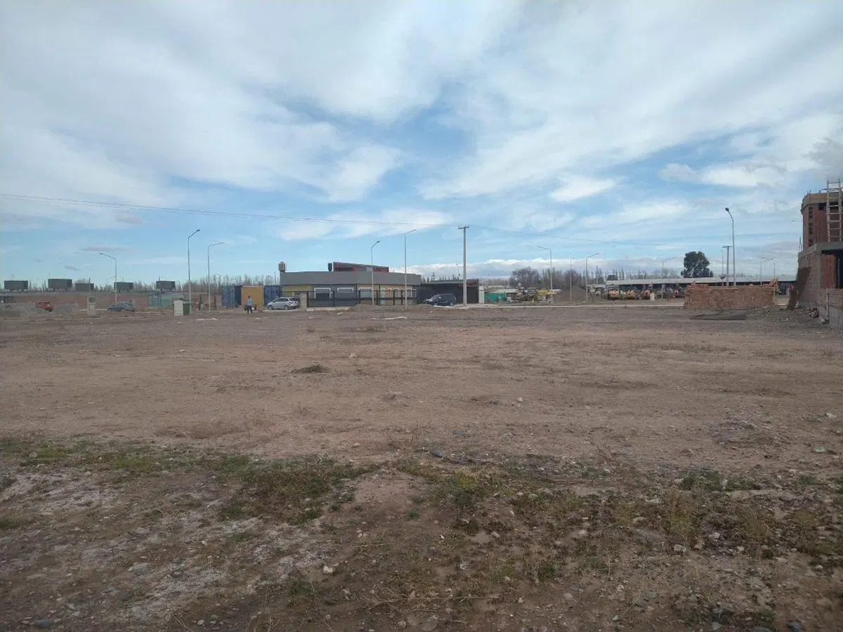 VENTA TERRENO PLOTTIER, LOTEO CONFLUENCIA 8