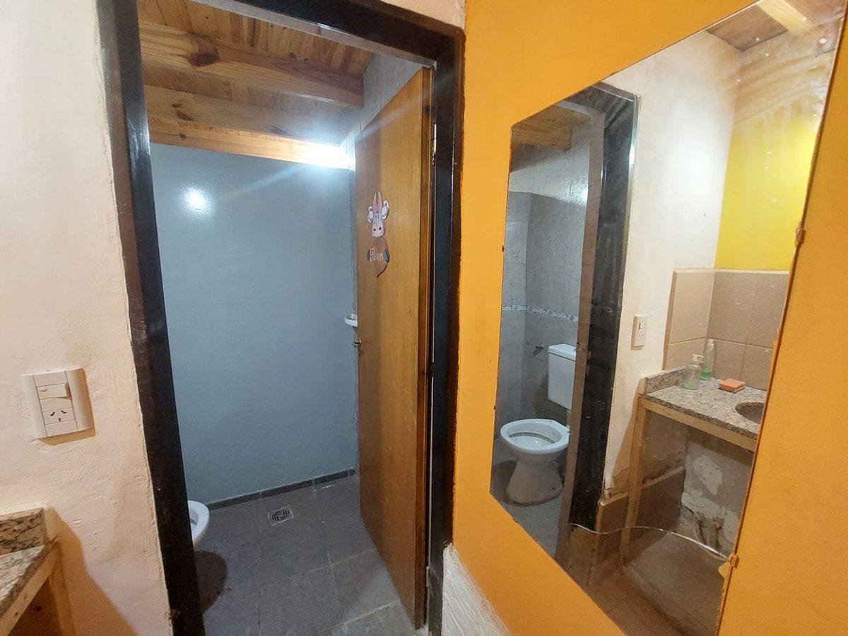 Foto de SALÓN EN ALQUILER - CENTENARIO, imagen 4