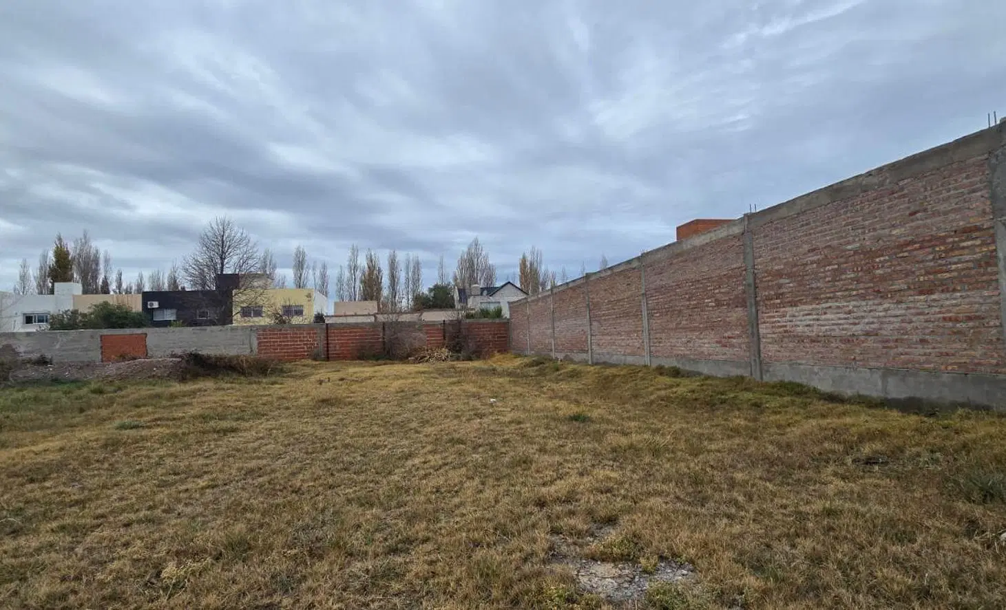 VENTA LOTE EN BARRIO LOS TORDOS, CIPOLLETTI 4