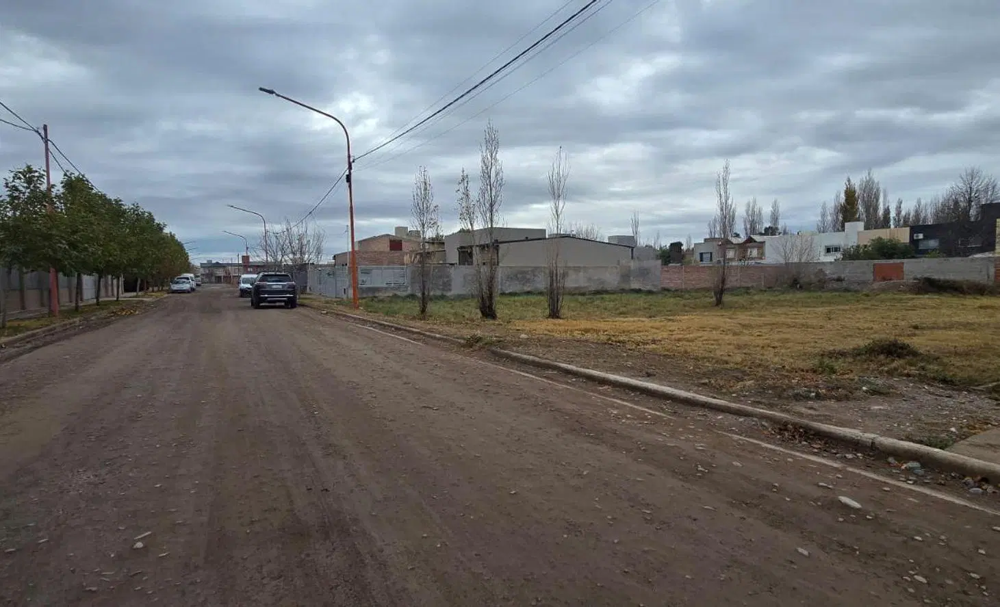 VENTA LOTE EN BARRIO LOS TORDOS, CIPOLLETTI 5