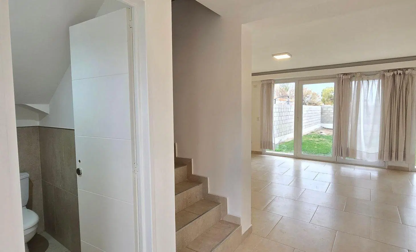 ALQUILER DUPLEX 2 HAB. B° CONFLUENCIA -NEUQUEN 8