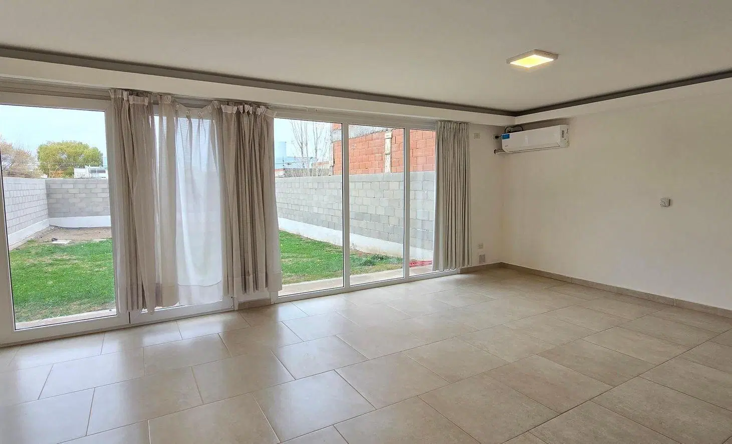 ALQUILER DUPLEX 2 HAB. B° CONFLUENCIA -NEUQUEN 2