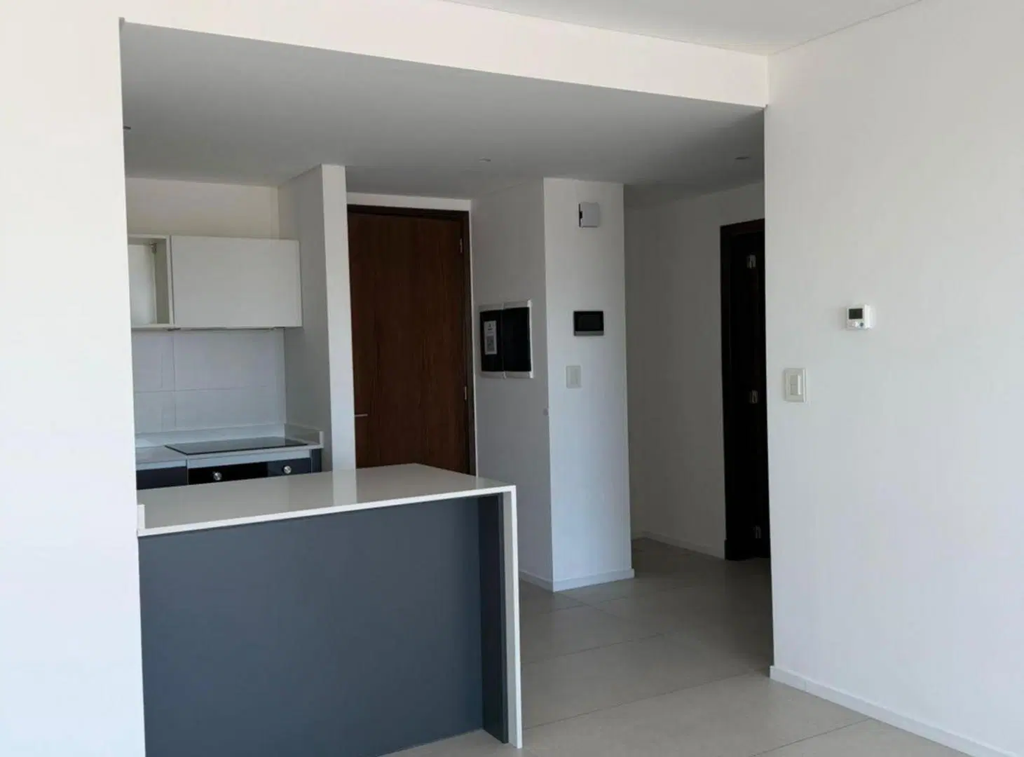 DEPARTAMENTO UN DORMITORIO TRADE TOWER 2