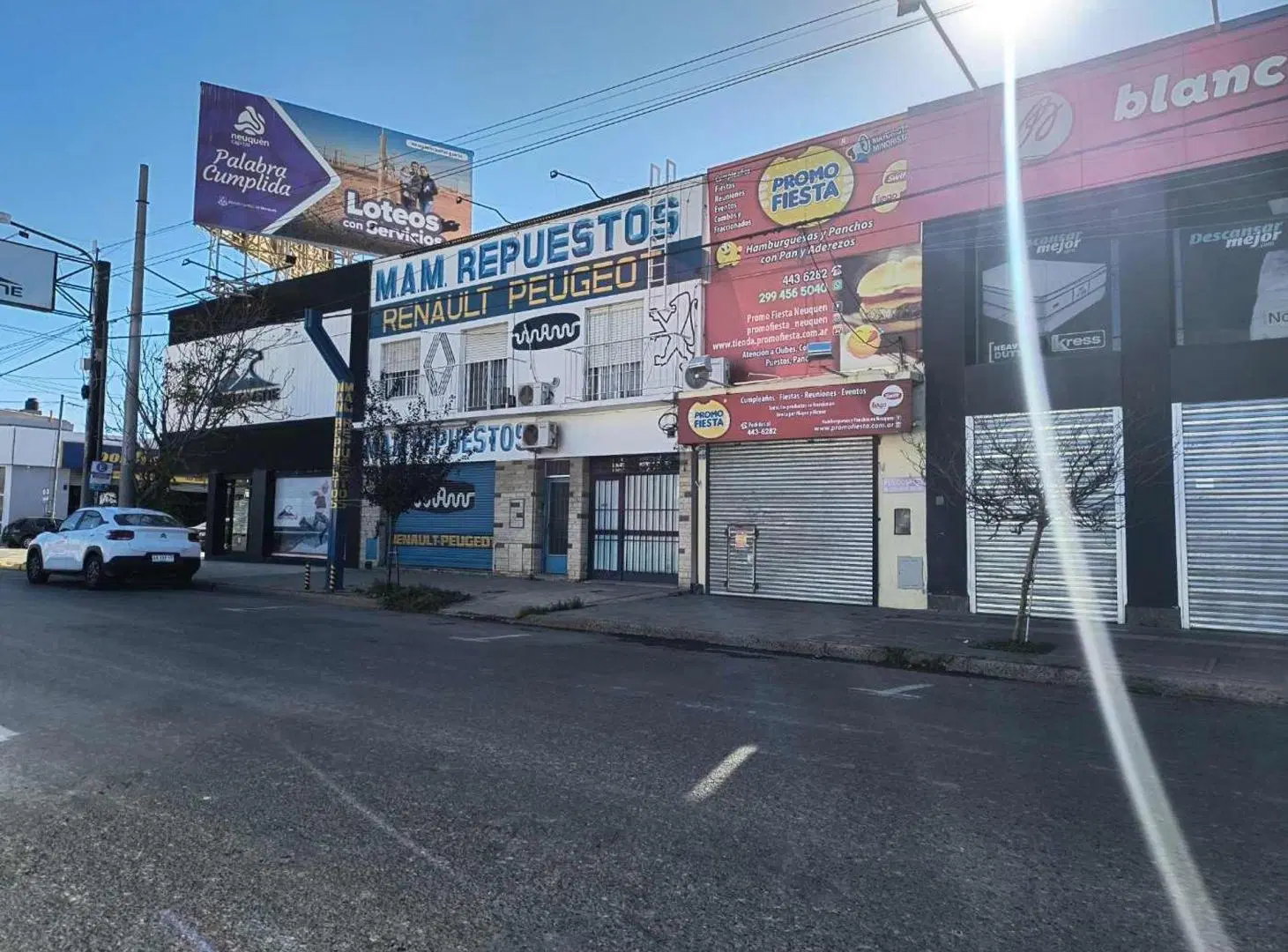 LOCAL COMERCIAL SOBRE AVENIDA MOSCONI 3