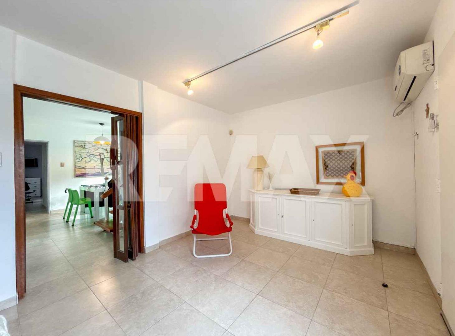 Foto de VENTA DUPLEX 3 DORMITORIOS - CIPOLLETTI, imagen 3