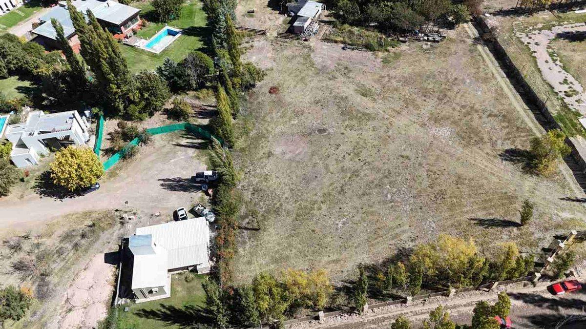 ALQUILER LOTE 5000 M2 RIO COLORADO 425 PLOTTIER
