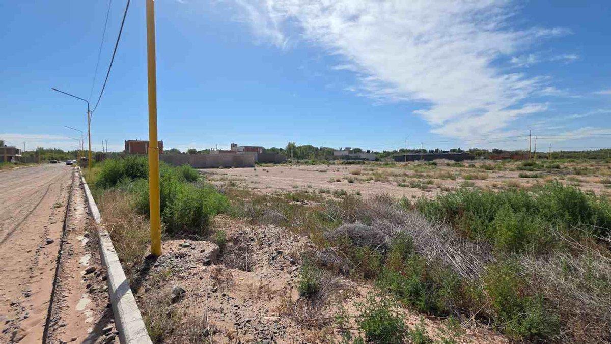 Foto de VENTA LOTE B° PRIMA TERRA LOTE 12 MZNA 68, imagen 3