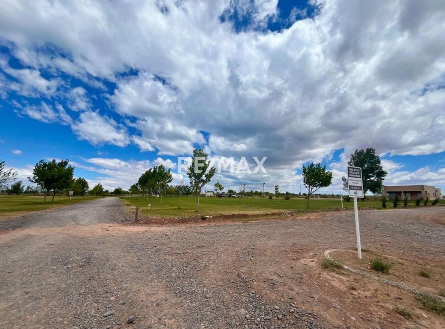 Foto de LOTE 1293m2 VILLA TENIS CLUB MARI MENUCO NEUQUEN, imagen 5