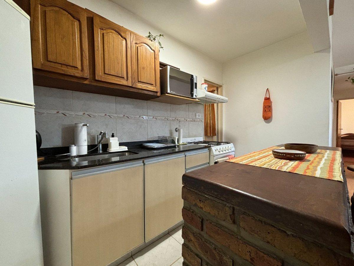 Foto de VENTA DEPARTAMENTO 3 DORMITORIOS B° MUDON, imagen 4