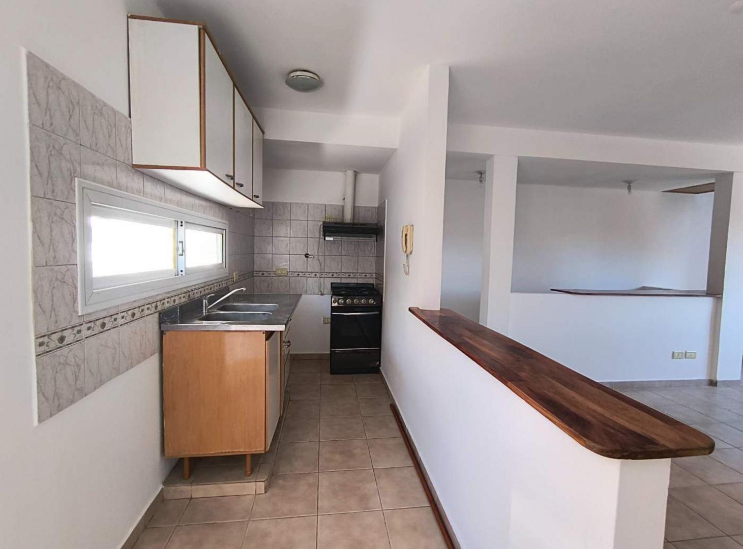 Foto de ALQUILER DEPARTAMENTO DE 2 DORMITORIOS CON COCHERA, imagen 5