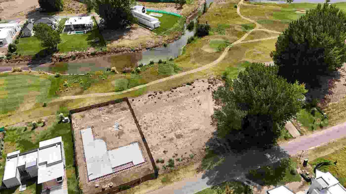Foto de VENTA LOTE 1100 M2 - LOS CANALES DE PLOTTIER, imagen 3