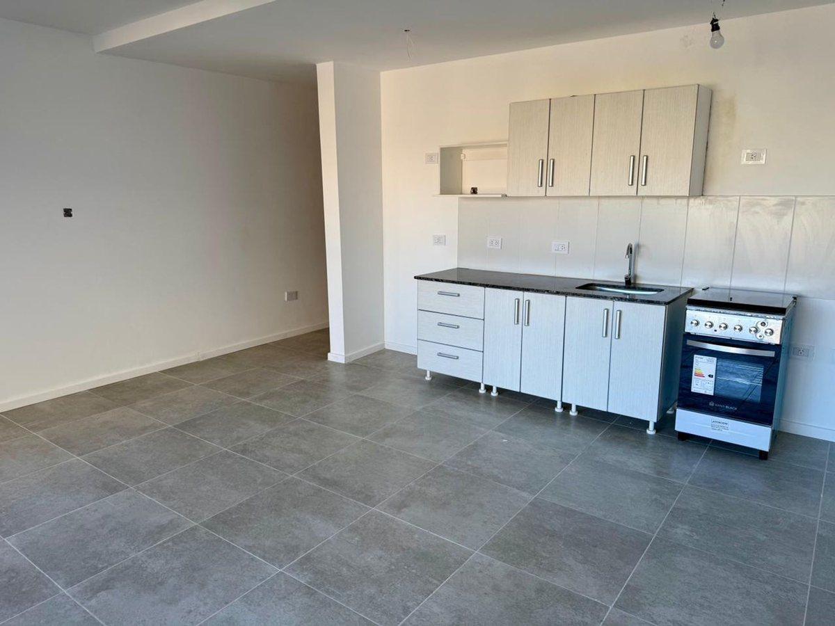 Foto de VENTA DEPARTAMENTO 1 DORMITORIO EN NEUQUEN, imagen 5