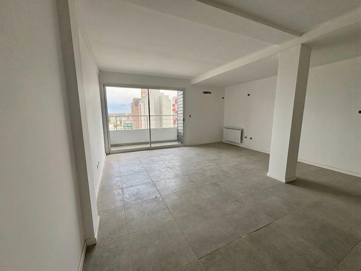 Foto de VENTA SEMIPISO 2 DORMITORIO EN NEUQUEN, imagen 2