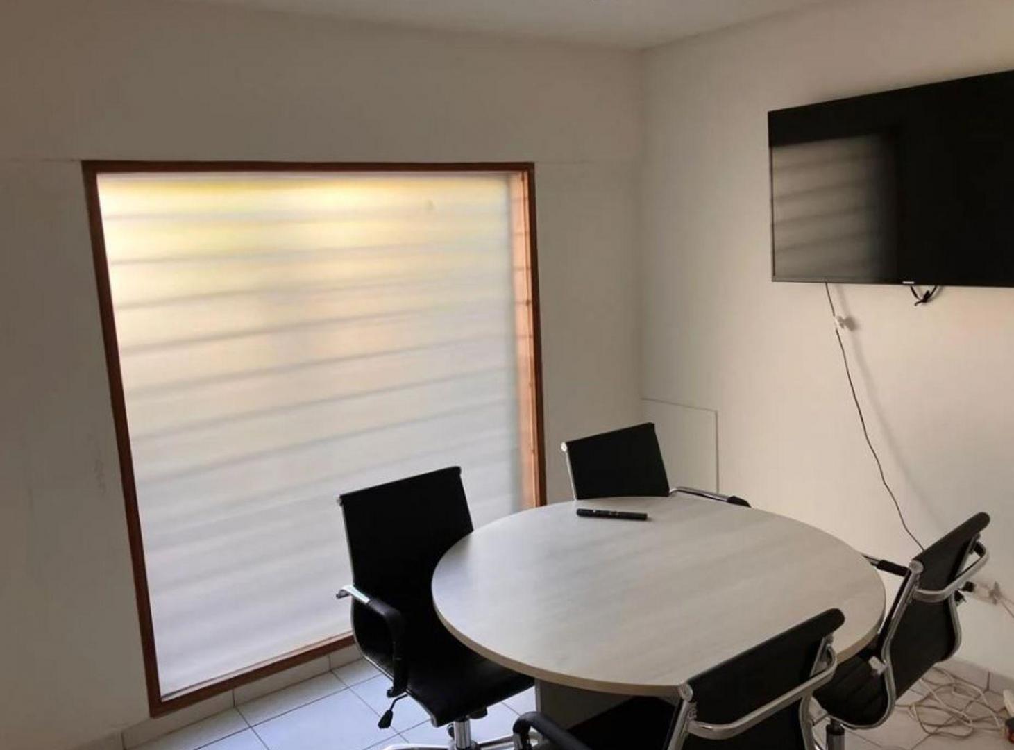 Foto de ALQUILER OFICINA RIVADAVIA 480 NEUQUEN, imagen 2
