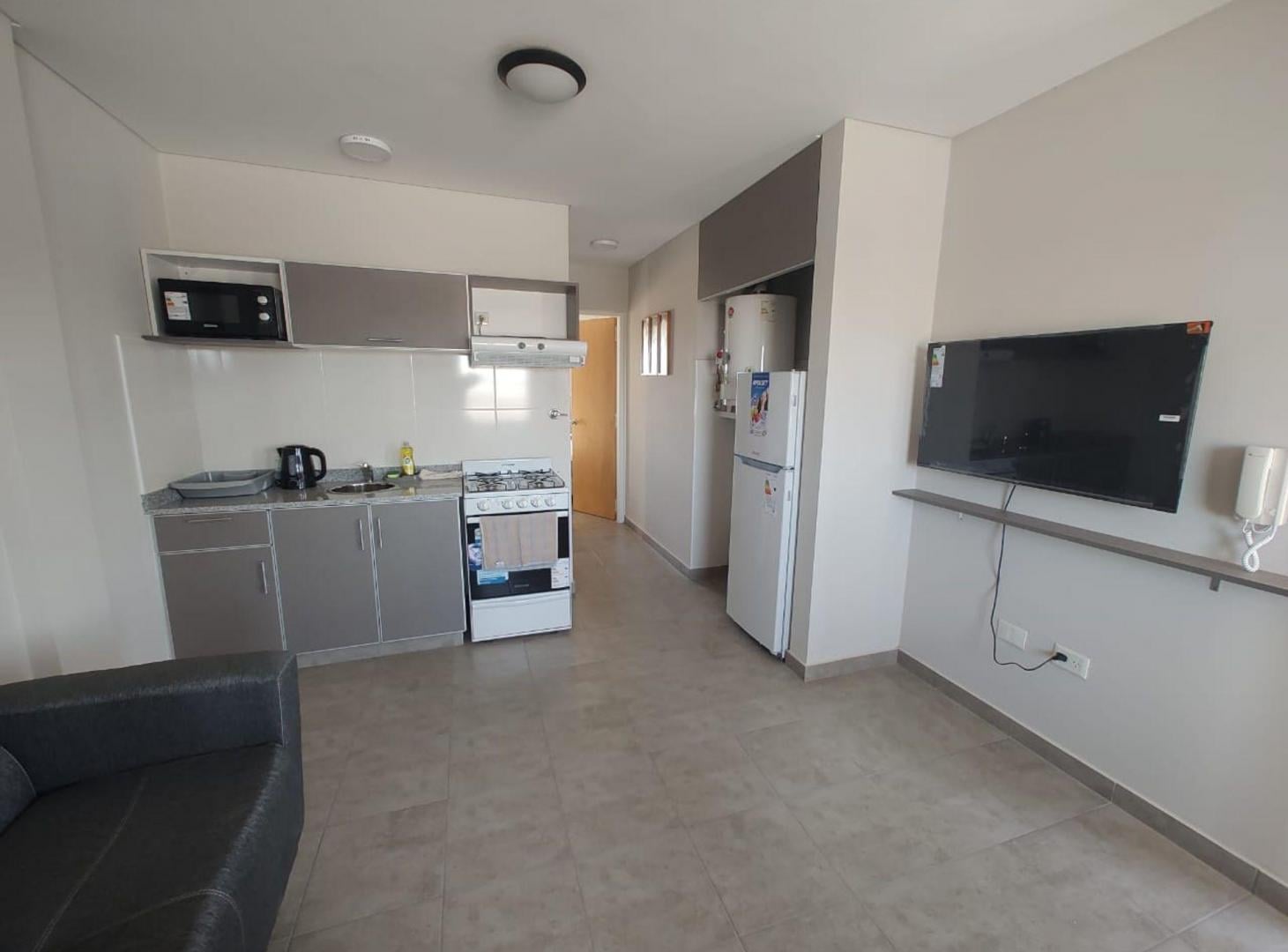 Foto de ALQUILER DEPARTAMENTO 1 DORMITORIO, CENTRO NEUQUEN, imagen 3