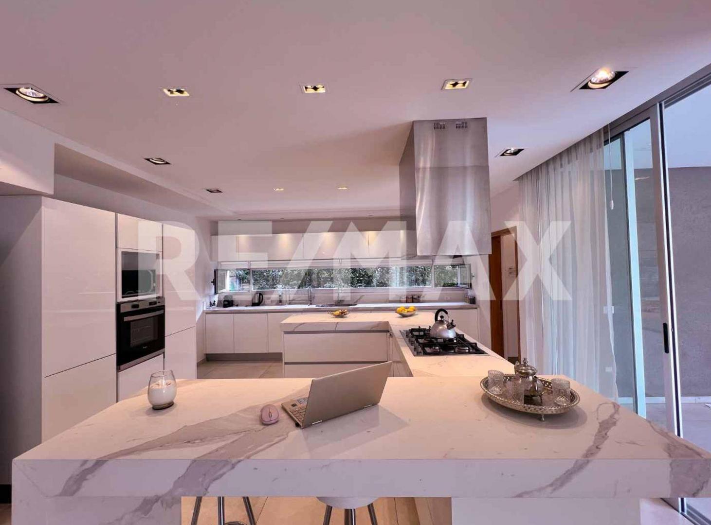 Foto de Venta Casa en Barrio Privado Sauces del Limay, imagen 1