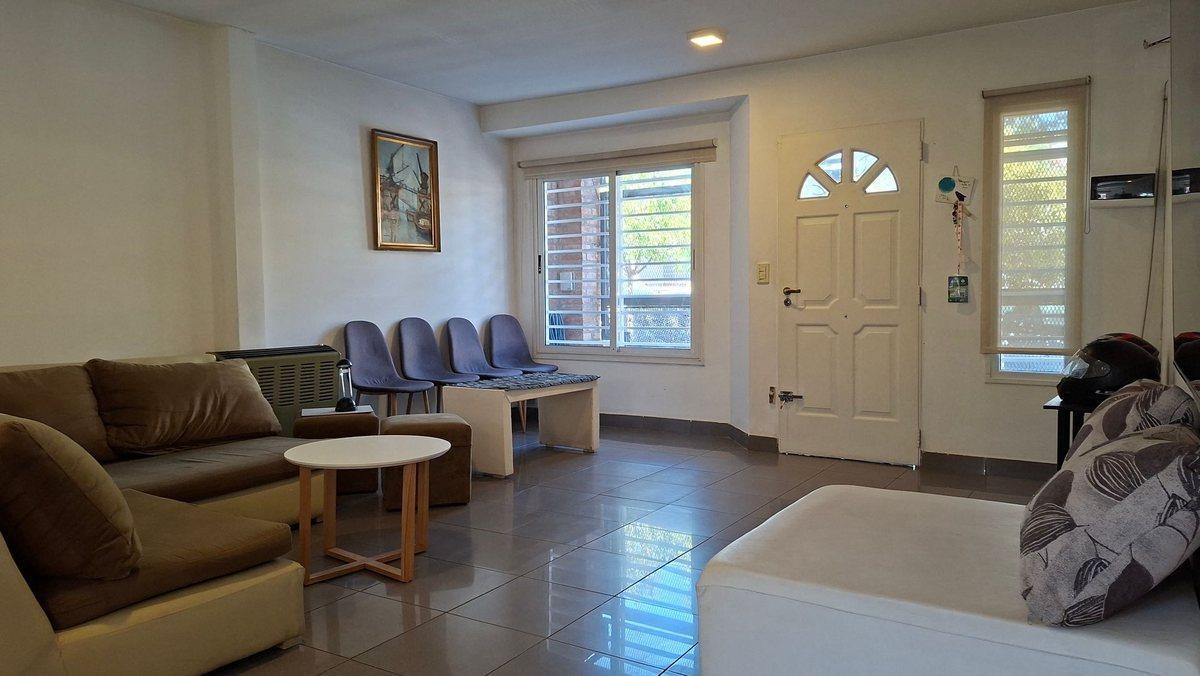 Foto de VENTA DUPLEX 2 DORMITORIOS, CUMELEN, imagen 5