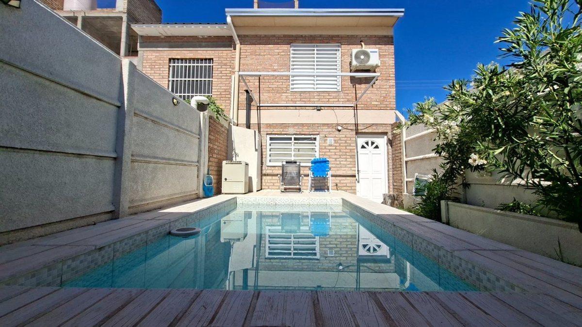 Foto de VENTA DUPLEX 2 DORMITORIOS, CUMELEN, imagen 1