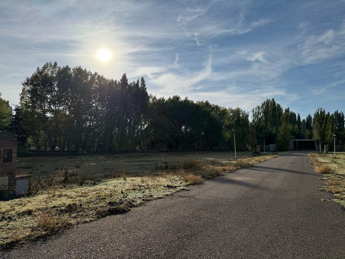 Foto de LOTE EN VENTA B° PRIVADO QUINTAS DEL SUR PLOTTIER, imagen 3