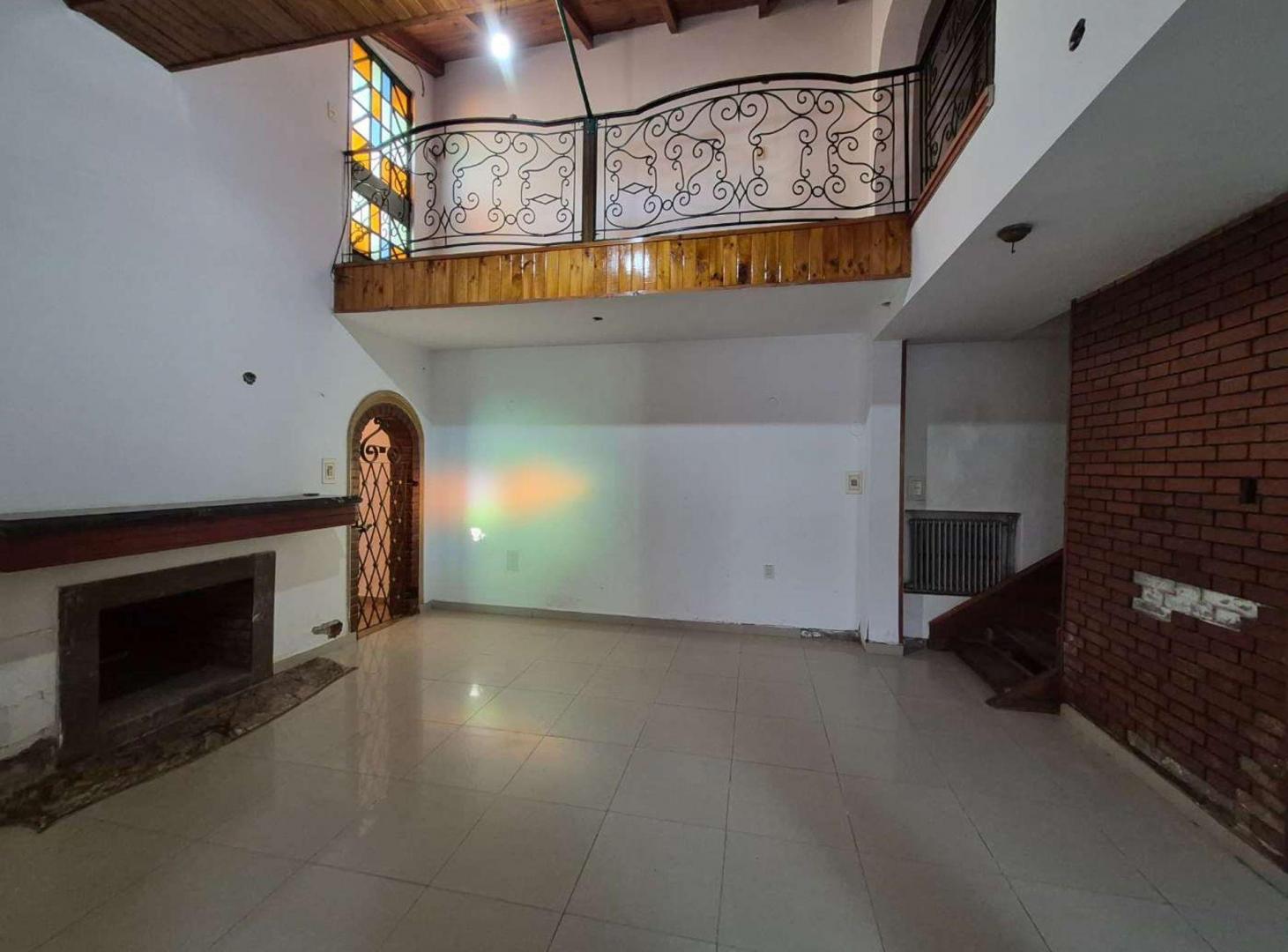 Foto de LOCAL COMERCIAL + DEPTO + CASA EN VENTA EN NEUQUÉN, imagen 2