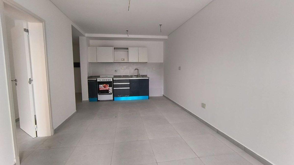 Foto de VENTA DEPARTAMENTO DE UN DORMITORIOS CENTENARIO, imagen 2