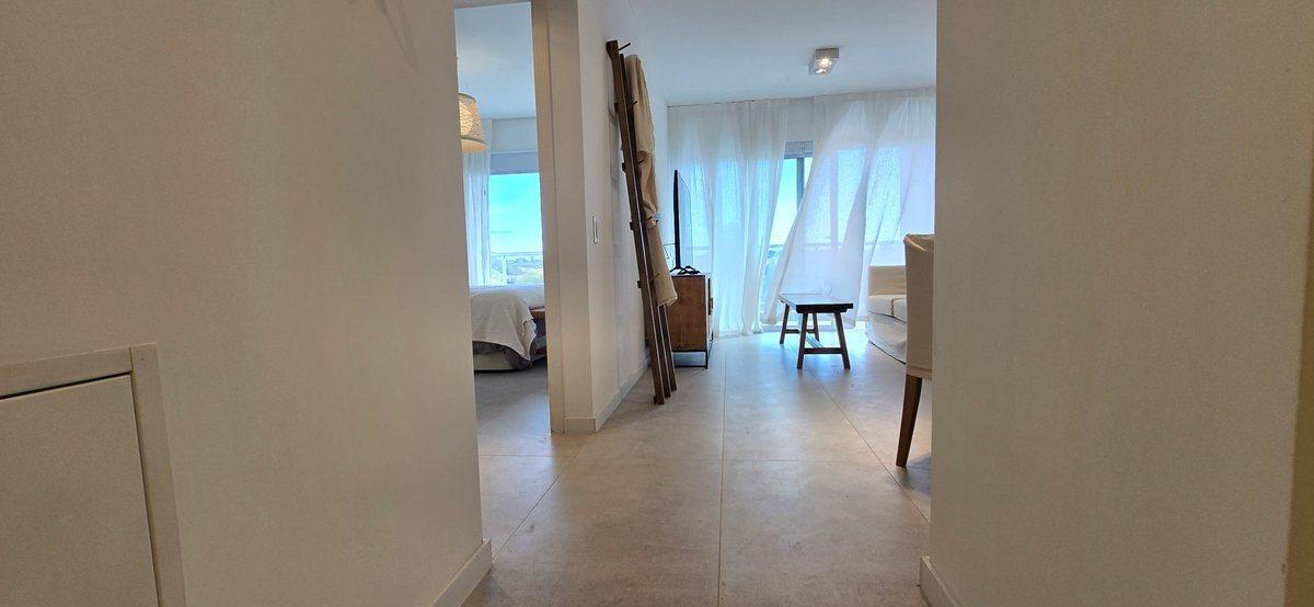 Foto de ALQUILER DEPTO 1 DORMITORIO AMOBLADO CON COCHERA, imagen 2