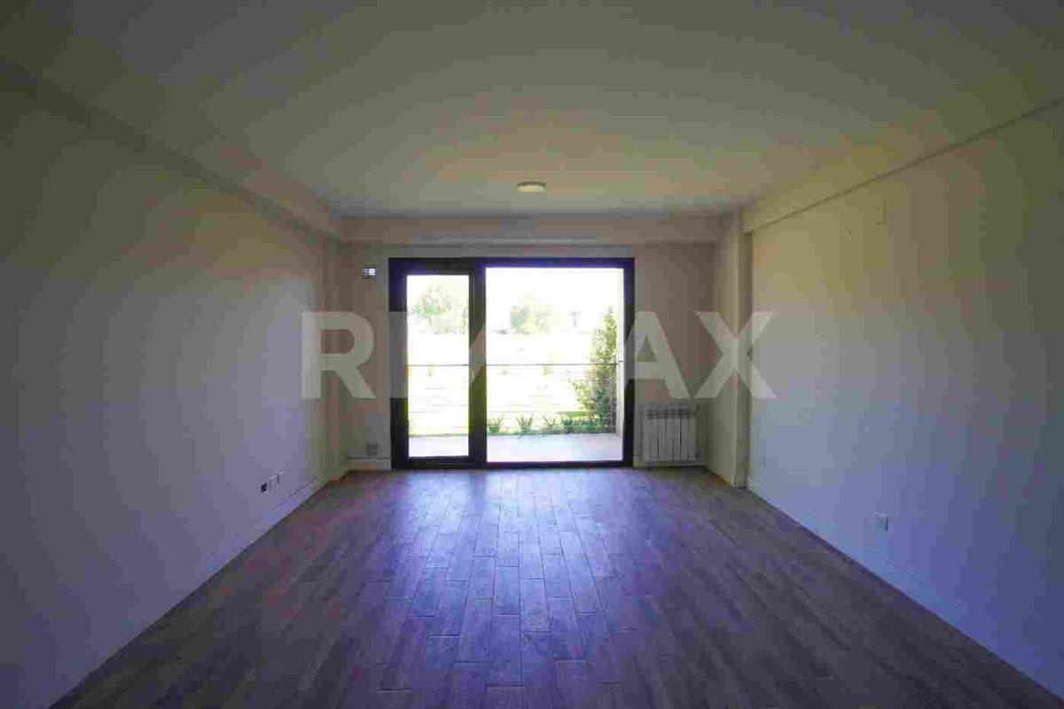 Foto de VENTA DEPTO 2 DORM PB CON JARDIN, B° CANALES, imagen 4
