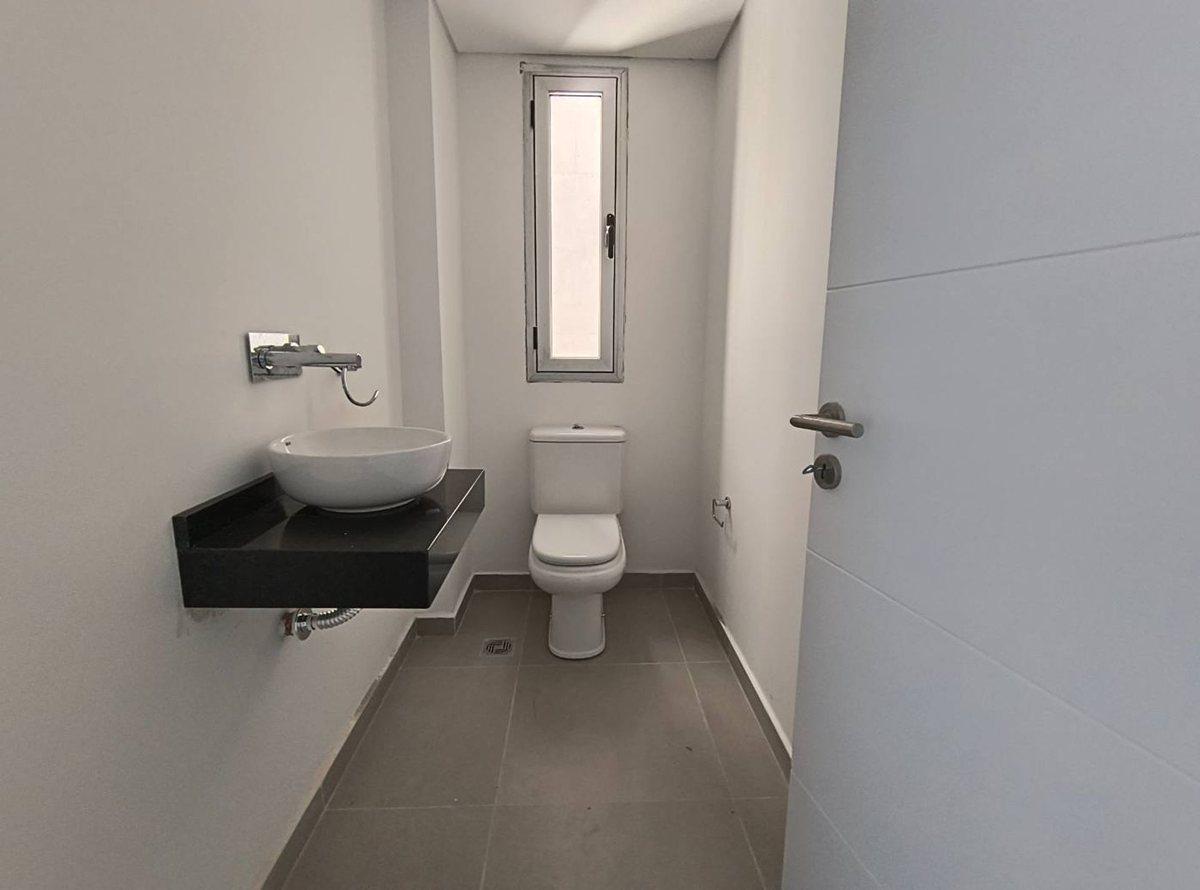 Foto de VENTA DEPARTAMENTO TRES DORMITORIOS, NEUQUEN, imagen 2