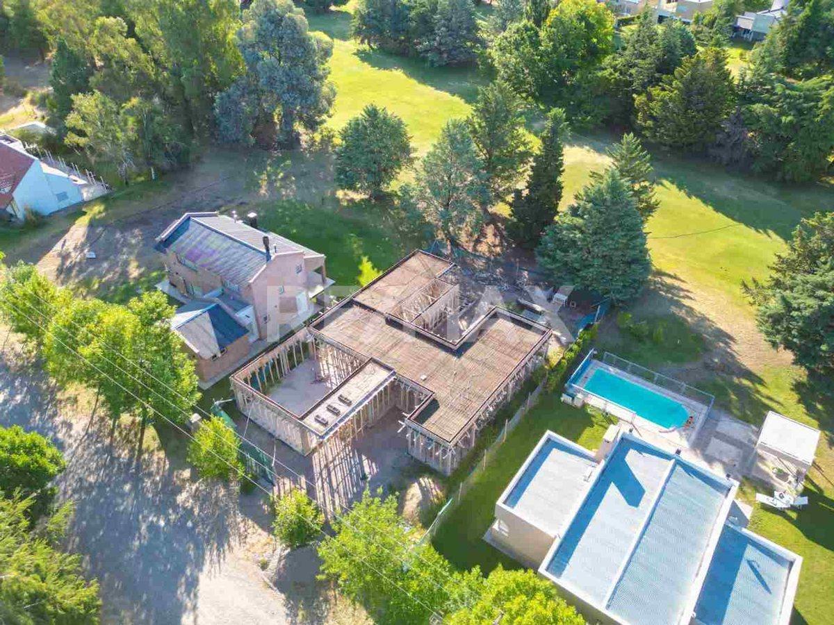 Foto de VENTA TERRENO CON AVANCE DE OBRA ARROYITO, imagen 5